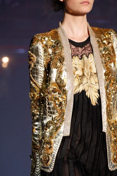 Look 53